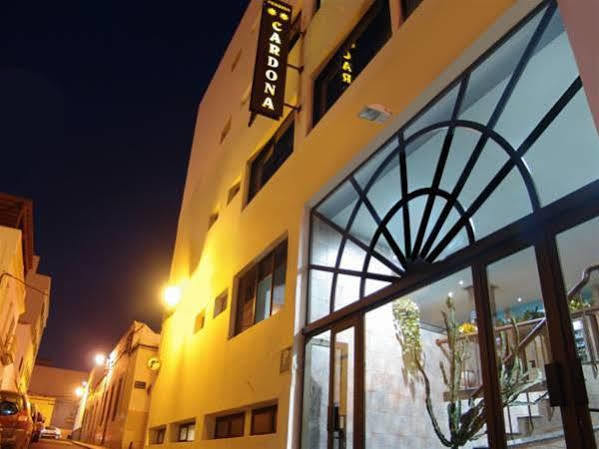 Pension Cardona Arrecife  Luaran gambar